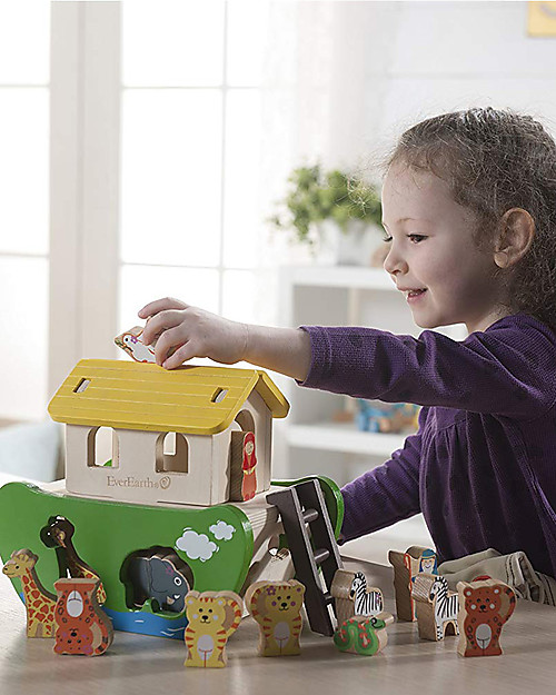 EverEarth Shape Sorting Noah's Ark - Hand to Eye Coordination - FSC Certified Wood! Montessori Toys