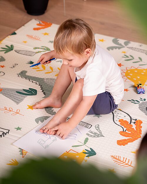 Family Nation 2-in-1 Foldable Montessori Play Mat – Reversible and Soft – Dino Friends – 180x150 cm – From Birth Playmats