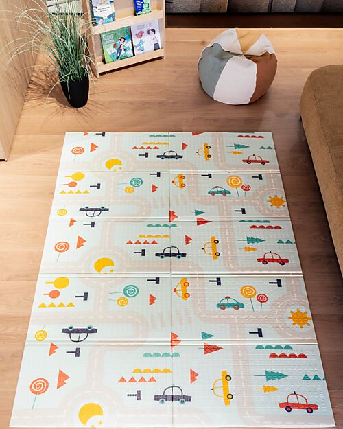 Family Nation 2-in-1 Foldable Montessori Play Mat – Reversible and Soft – Dino Friends – 180x150 cm – From Birth Playmats