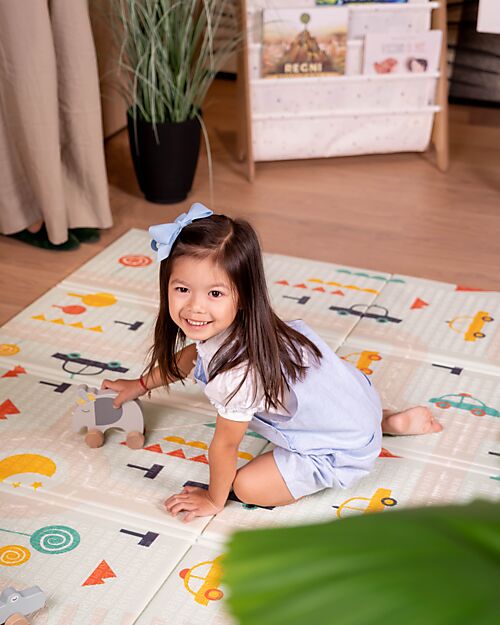 Family Nation 2-in-1 Foldable Montessori Play Mat – Reversible and Soft – Dino Friends – 180x150 cm – From Birth Playmats