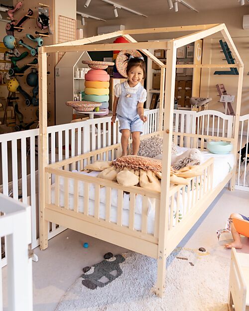 Family Nation 4-in-1 Evi Convertible Montessori Bed + 2-in-1 Evi Montessori Pull-out Bed and Drawer - All Included - 200 x 90 cm - From Birth to 99 Year Montessori Beds