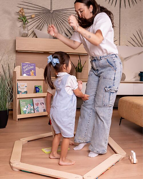 Family Nation Montessori Sensory Balance Path - Psychomotor Development - 2+ years - in Wood Montessori Toys