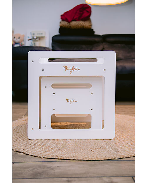 Family Nation Montessori Table+Chair Set - White - Grows with your child Tables And Chairs