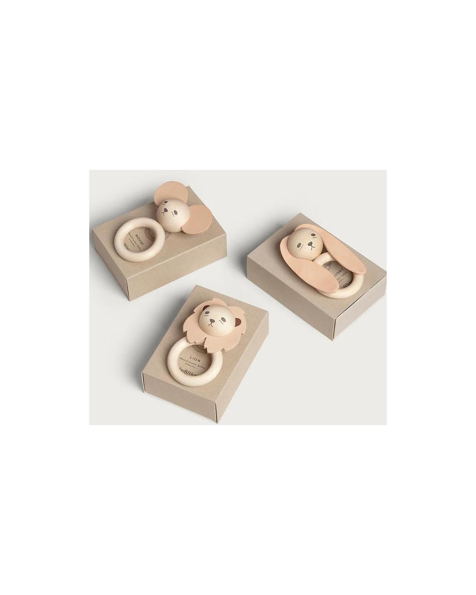 Garbo&Friends Wood and Leather Teether - Lion - Untreated Leather