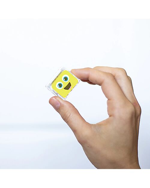 Glo Pals Alex Light Up Cubes - Yellow - Set of 4 Sensory Games_