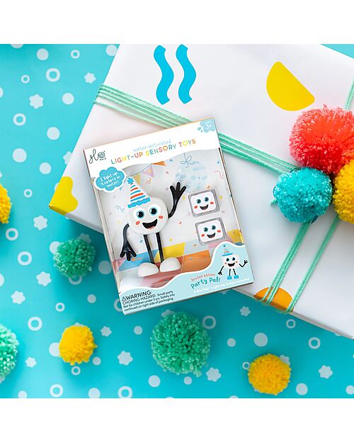 Glo Pals Character Set Party Pal - with 2 Included Cubes - Bianco - Suitable from 3 Years - 100% Recycled Plastic Sensory Games_