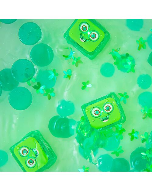 Glo Pals Pippa Light Up Cubes - Green - Set of 4 Sensory Games_