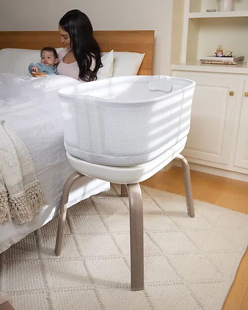Graco Eluma Nest - Luna - Smart Crib with Automatic Motion and Soothing Sounds Cribs & Moses Baskets