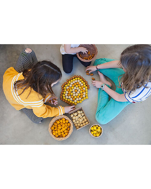 Grapat Honeycomb Mandala - 36 Pieces in the Shape of Small Beehives - Yellow - Sustainable Wood Montessori Toys