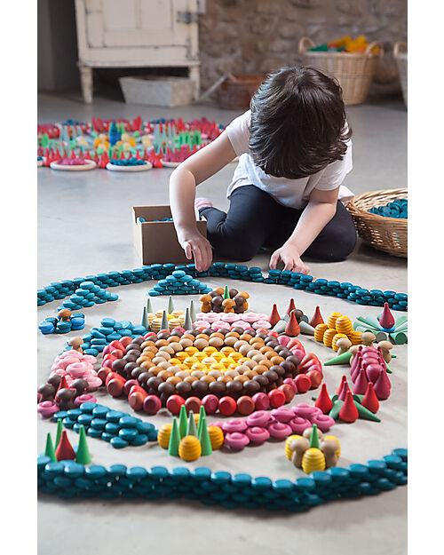 Grapat Mandala Fire - 36 Flame Shaped Pieces - Red - Sustainable Wood Montessori Toys