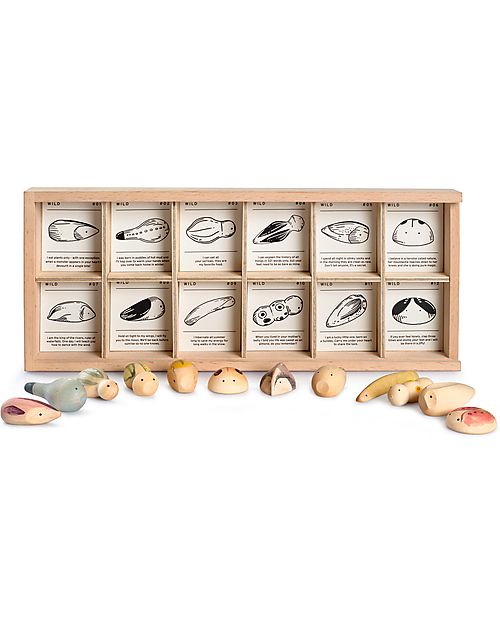 Grapat Wooden Binder with Animals - Wild - 12 pieces Wooden Animals