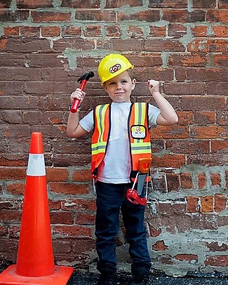 Great Pretenders Construction Worker with Accessories Set - 7 Pieces Dressing Up & Role Play