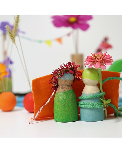 Grimm's Wooden Educational Game - Small World Play In the Woods - 19 Pieces Montessori Toys