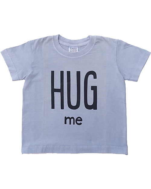 Growing Together Hug Me T-Shirt - Light Blue - Organic Cotton and Natural Colors T-shirts
