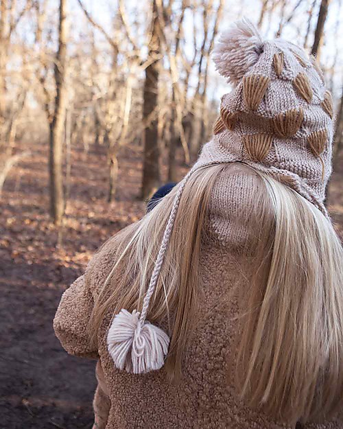 Hats Over Heels Spot Giraffe Winter Hat, Caramel (2-5 and 5-8 years) -100% Merino Wool Winter Hats