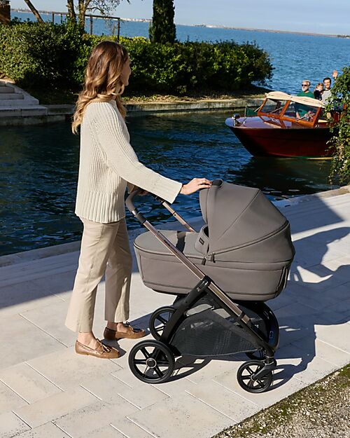 Inglesina Aptica System Duo - Crystal Grey - All Season Seat + Open Up Cot Pushchairs