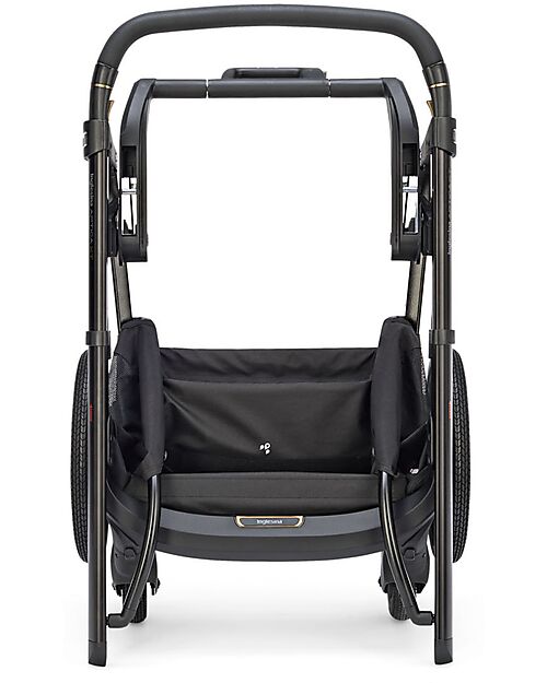 Inglesina Aptica XT Frame - Total Black Pushchairs