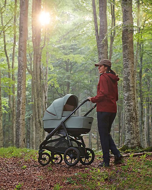 Inglesina Aptica XT System Quattro - Igloo Grey - Stroller + Standup Cradle + Darwin Recline Car Seat Trio and Duo Strollers