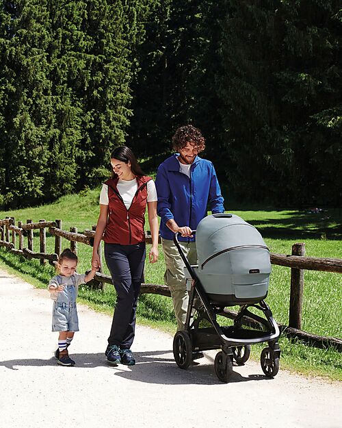 Inglesina Aptica XT System Quattro - Igloo Grey - Stroller + Standup Cradle + Darwin Recline Car Seat Trio and Duo Strollers