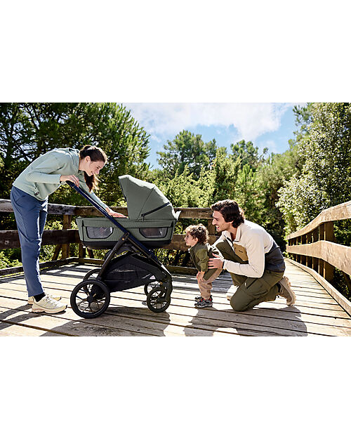 Inglesina Aptica XT System Quattro - Taiga Green - Stroller + Standup Cradle + Darwin Recline Car Seat Trio and Duo Strollers