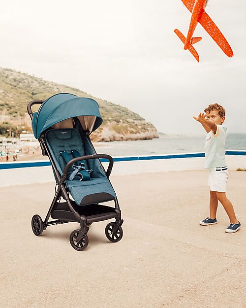 Inglesina Quid² Stroller - Manta Blue - Ultra Compact and Extra Light Lights Strollers