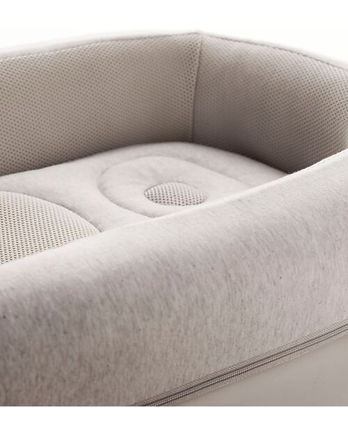 Inglesina Welcome Pod - Quiet Beige - in Collaboration with Baby Wellness Baby Nest