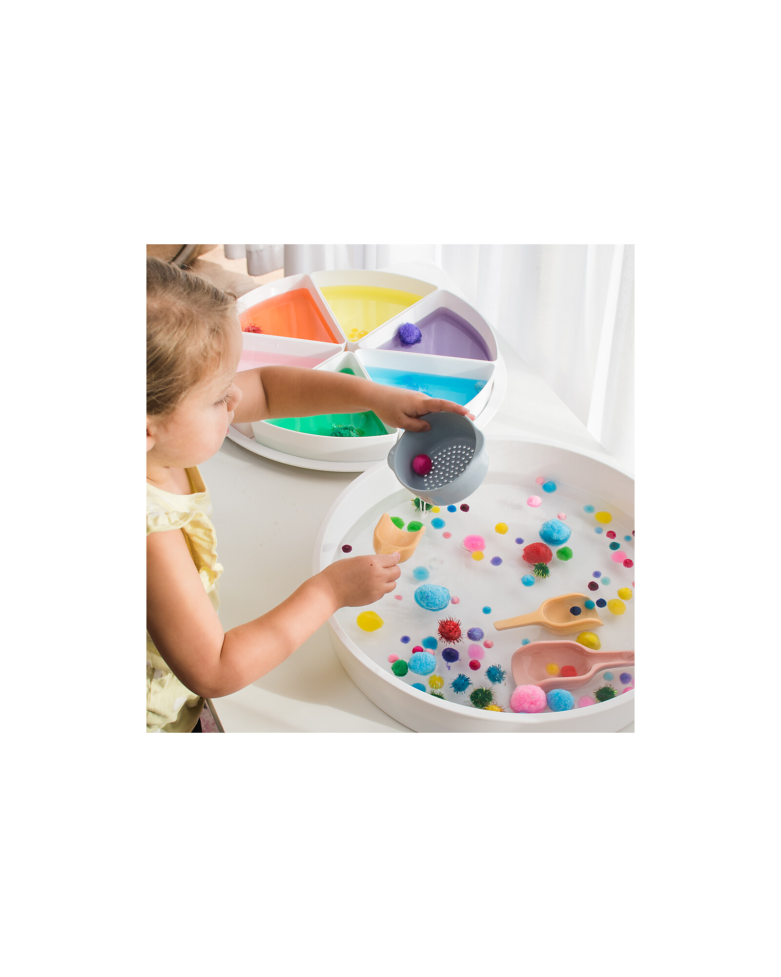 https://data.family-nation.com/imgprodotto/inspire-my-play-set-3-bowls-for-playtray-blue-green-100-food-grade-silicone-sensory-games__487042_zoom.jpg