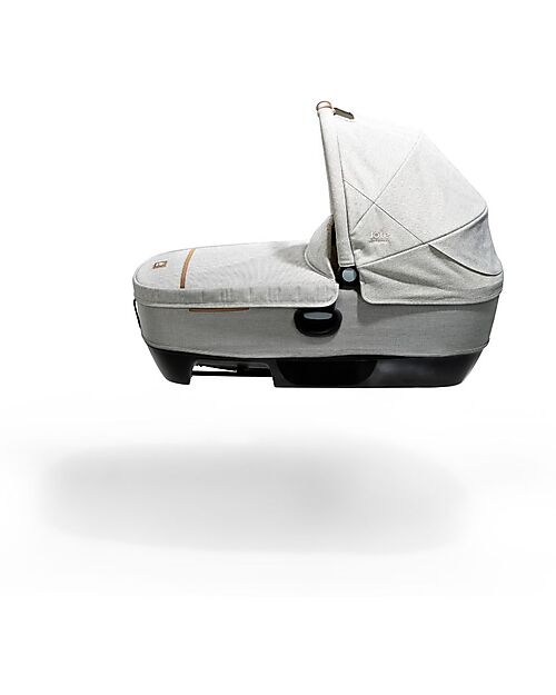 Joie  Calmi Oyster Carrycot + I-Base Isofix Rotante Encore  Pram Systems