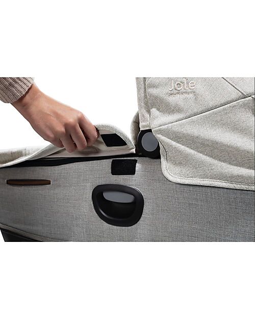 Joie  Calmi Oyster Carrycot + I-Base Isofix Rotante Encore  Pram Systems