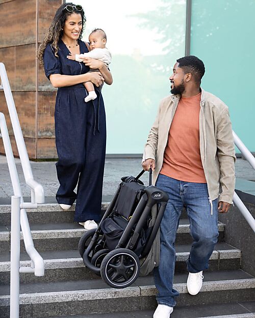 Joie Finiti Stroller 4 in 1 - Ebony - Rain Cover and Adapters Included Pushchairs