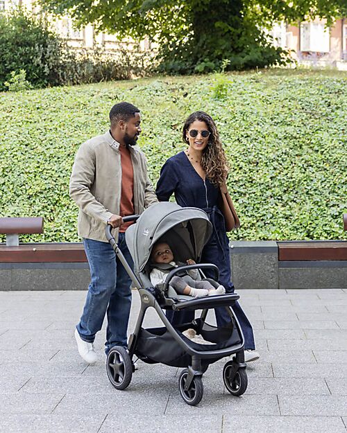 Joie Finiti Stroller 4 in 1 - Sandstone - Rain Cover and Adapters Included Pushchairs