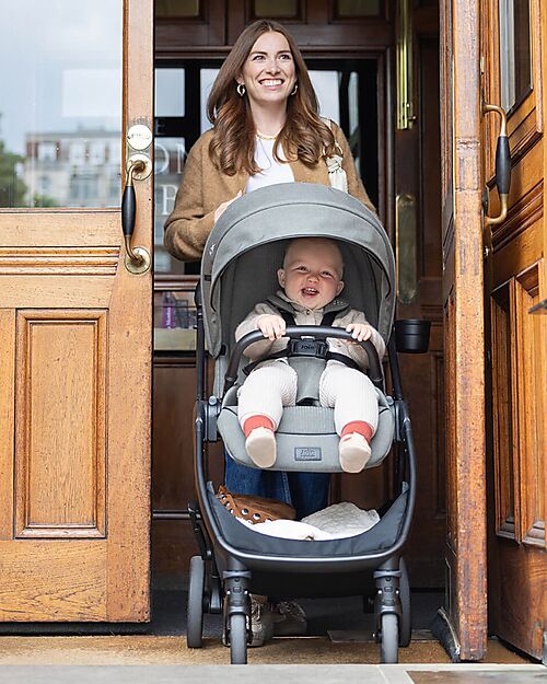 Joie Valora 4-in-1 Stroller - Ebony - Compact, Reversible, with Rain Cover and Adapters - from Birth up to 22 kg Pushchairs