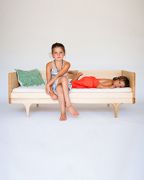 Kalon Studios Caravan Divan Junior Bed - Pink Single Bed