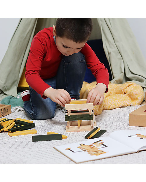 Kapla Set of 40 Planks With Art Book - Yellow and Green -  Wood Wooden Blocks and Construction Sets