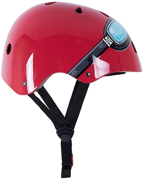 red kids helmet