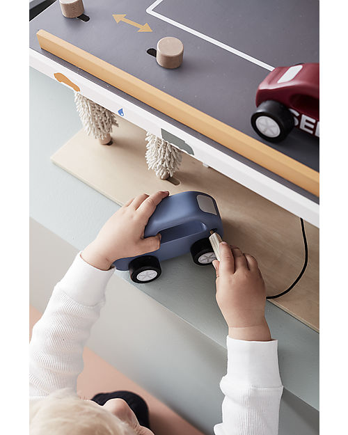 Kid's Concept Car Wash and Gas Station 3-in-1 - Fill up and start your imagination! Wooden Toy Cars, Trains & Trucks