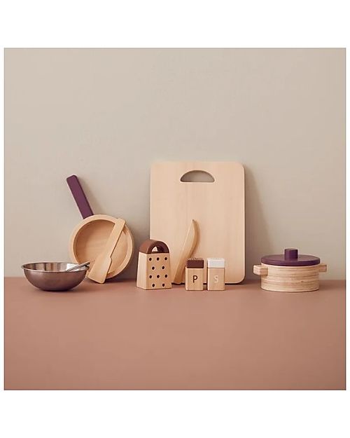 Kid's Concept Pots & Pans Play Set - Wood - 10 Pieces - Everyone at the table! Toy Kitchens