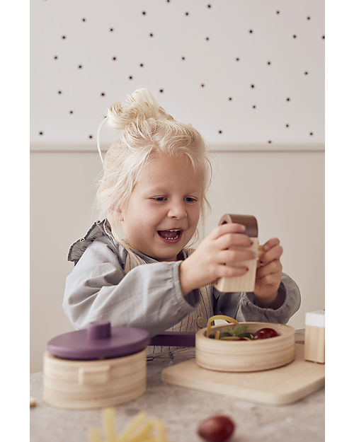 Kid's Concept Pots & Pans Play Set - Wood - 10 Pieces - Everyone at the table! Toy Kitchens