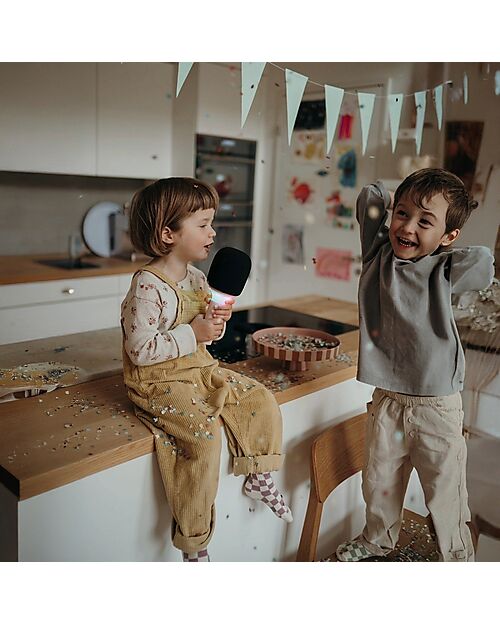 Kidywolf All-in-One Microphone - Green - Sing, Record, and Have Fun Audio Players