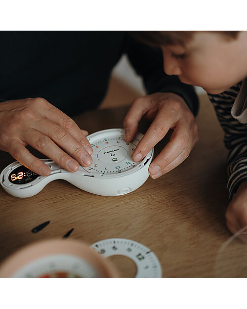 Kidywolf Analog and Digital Alarm Clock - Green - Perfect for Learning to Tell Time - 6+ Years Watches