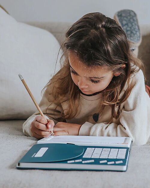 Kidywolf Light Pad for Tracing - Creativity and Precision for Kids - 8+ years Draw And Color