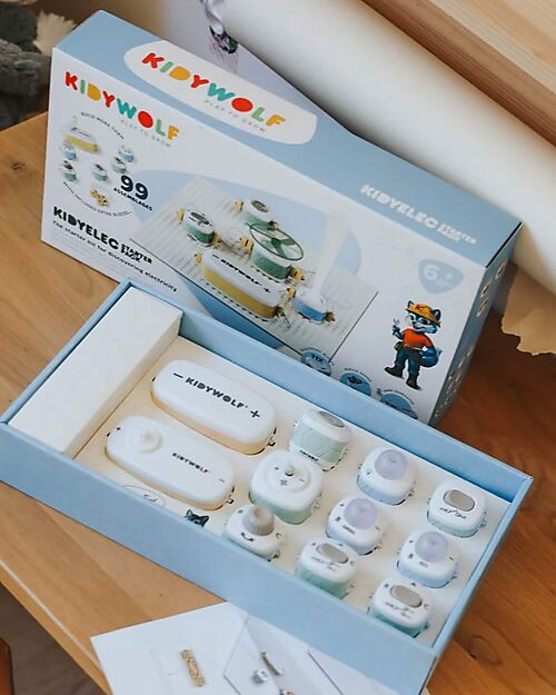 Kidywolf My First Electricity Kit - 11 Pieces - 6+ Years Pretend Play