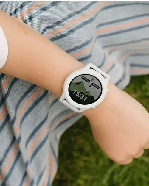 Kidywolf Smartwatch for Kids with Health Monitoring and Smart Functions - Green Watches