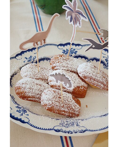 Konges Slojd Birthday Party Kit - Dinosaur Theme - FSC™ Certified Paper Wall Decorations