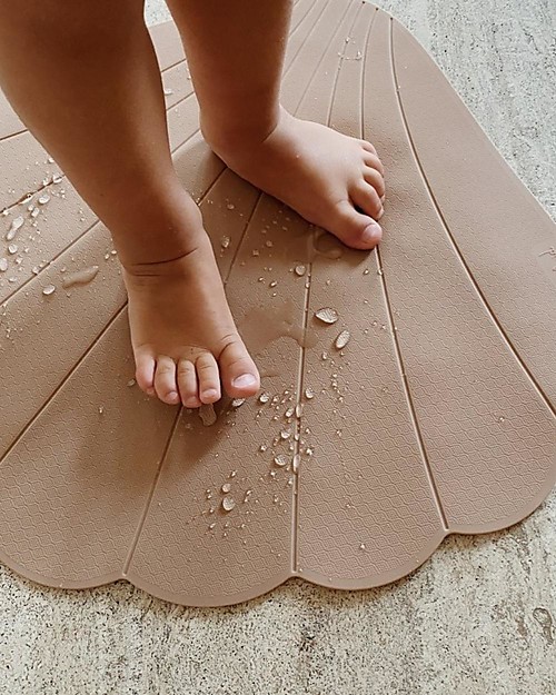 Konges Slojd Non-slip Bath Mat - Shell - Blush - 100% Silicone Non Slip Bath Mats