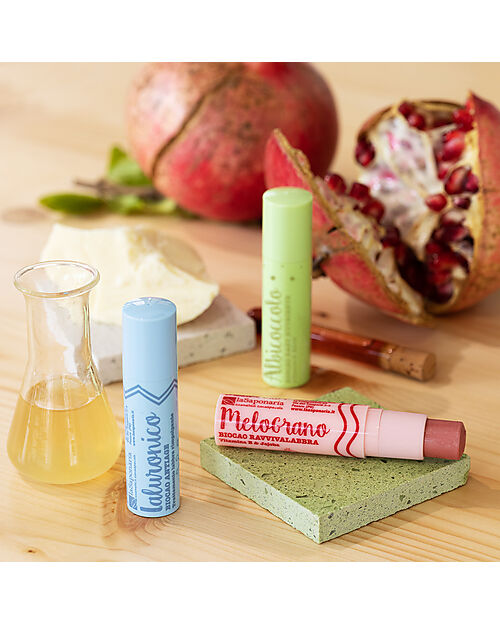 La Saponaria Biocao Hyaluronic Lip Balm - Anti-Age, Moisturizing and Plumping Face Creams