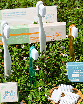 La Saponaria Kids Toothbrush in Vegetable Fiber - Green - 100% Biodegradable! Toothbrush