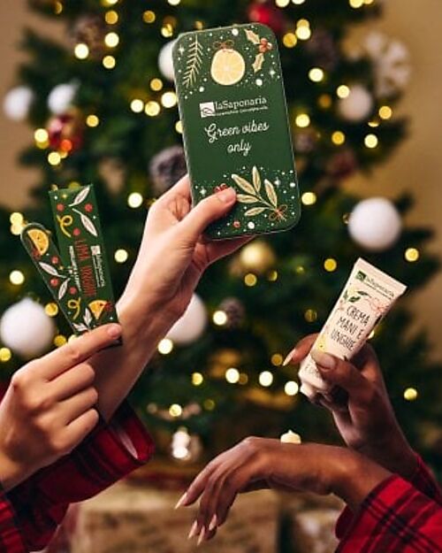 La Saponaria Winter Forest Box - Phytokeratin and Lemon Hand Cream + Nail File Body Lotions And Oils