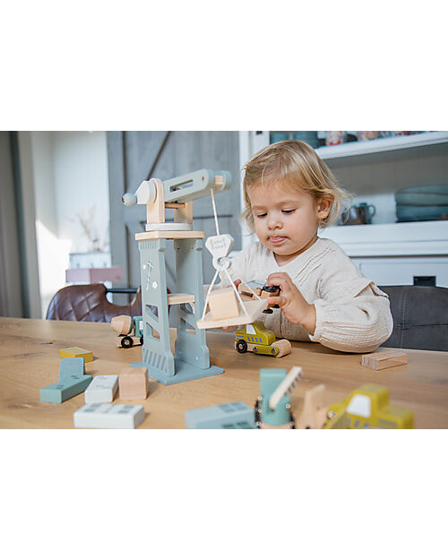 Label Label FSC Wooden Toy Yard - Beige - 18+ m Wooden Toy Cars, Trains & Trucks