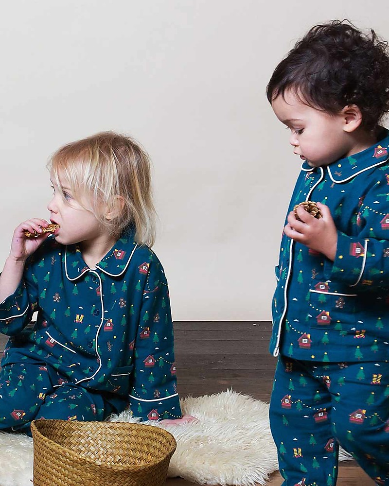 Little Green Radicals Long Sleeves Classic Pyjamas - A Winter's Walk - 100% organic  cotton unisex (bambini)